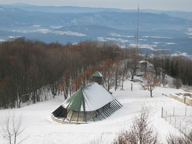 Trdinov vrh, 26.12.2003 - foto povečava