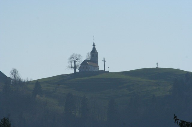 Koreno nad Horjulom, 14.4.2006 - foto povečava