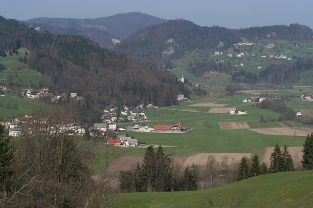 Koreno nad Horjulom, 14.4.2006 - foto povečava