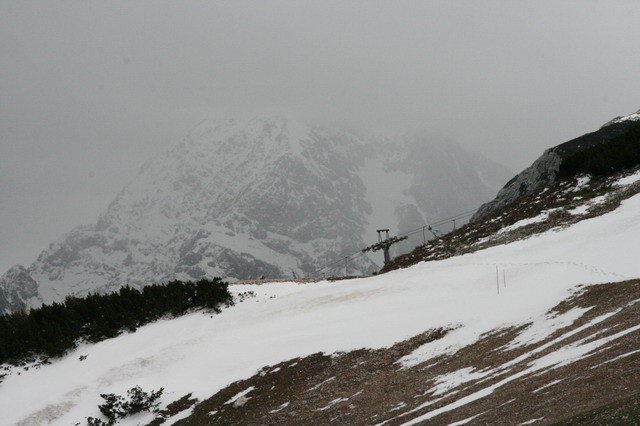 Dom na Gospincu, Krvavec, Veliki Zvoh, 4.6.20 - foto