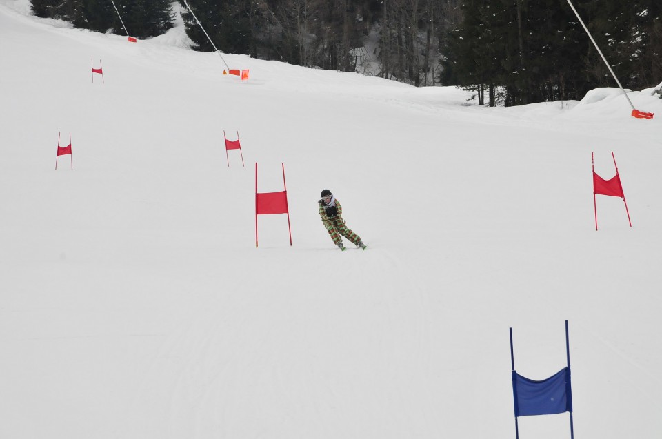 FORNI 09/2 TEKMA - foto povečava