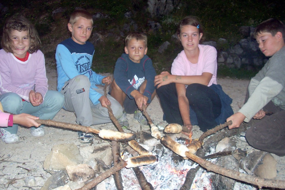 Poletni tabor MO PDM 2009 - Mozirska koča - foto povečava