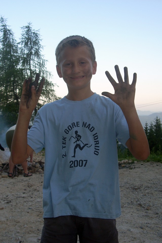 Poletni tabor MO PDM 2009 - Mozirska koča - foto povečava