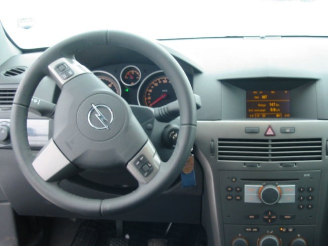 Opel Astra Karavan - foto povečava