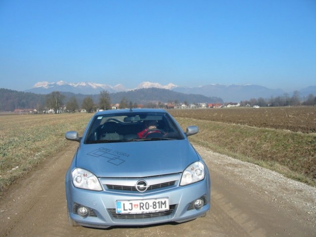 Opel Tigra - foto