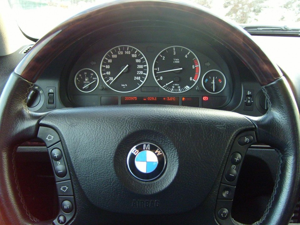 BMW 530dA - foto povečava