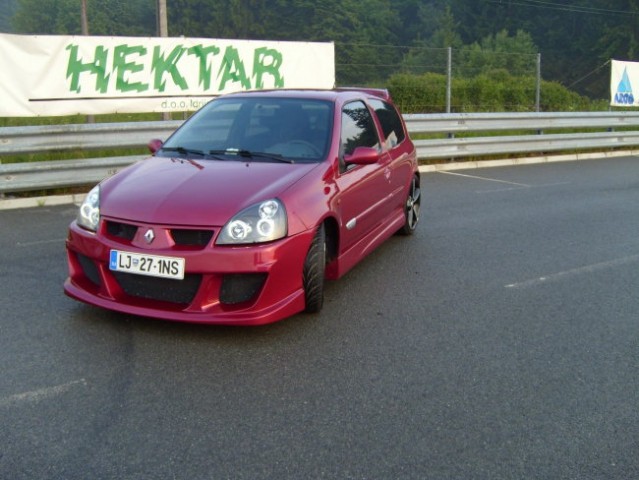 Clio 2. - foto