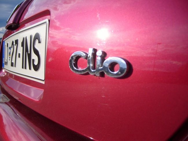 Clio - foto povečava