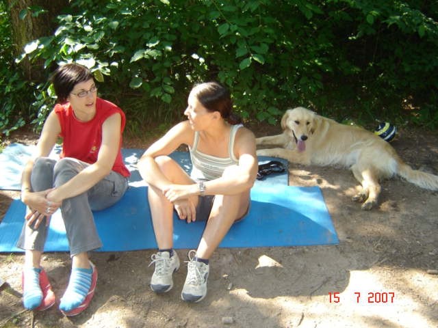 Piknik - 15.7. 2007 (Pupa, Črta, Rea, Miško) - foto povečava