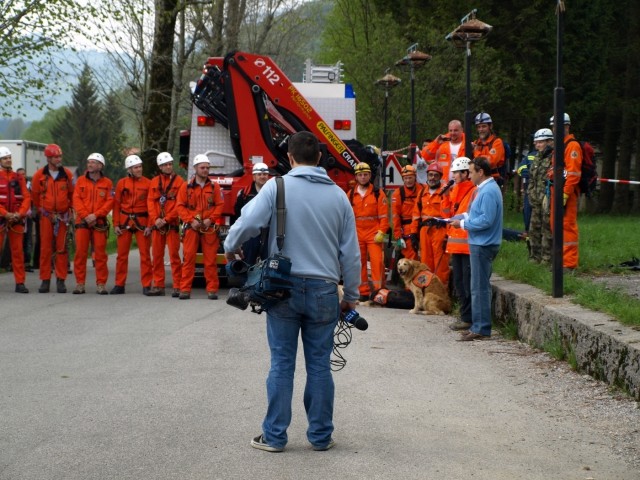 1. državno prvenstvo reševalnih psov s prikaz - foto