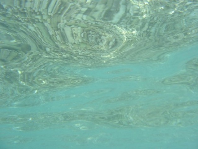 Pod vodo - foto