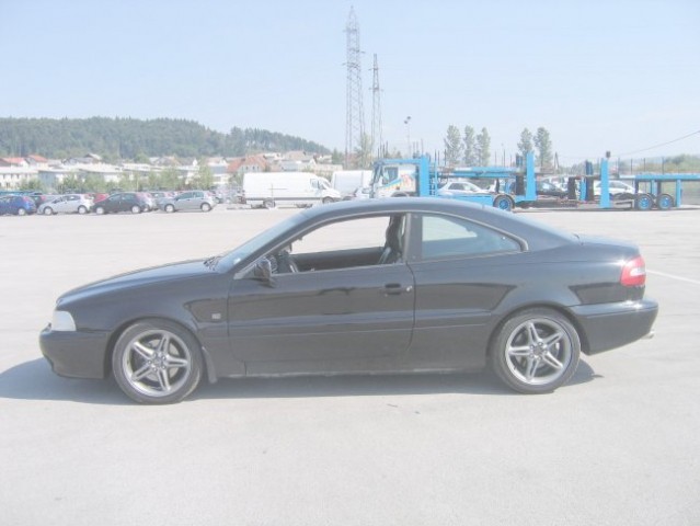 Volvo C70 - foto