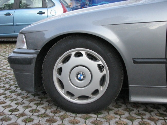 BMW - foto povečava