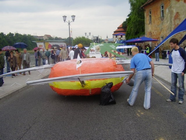 RED BULL FLUGTAG Maribor 12.6.05  - foto