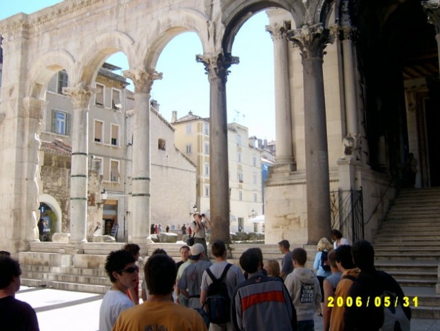 1 - foto