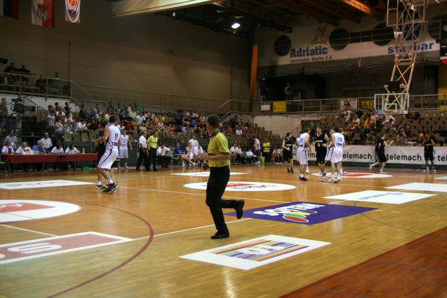2010 0814 Košarka - Maribor 01 - foto