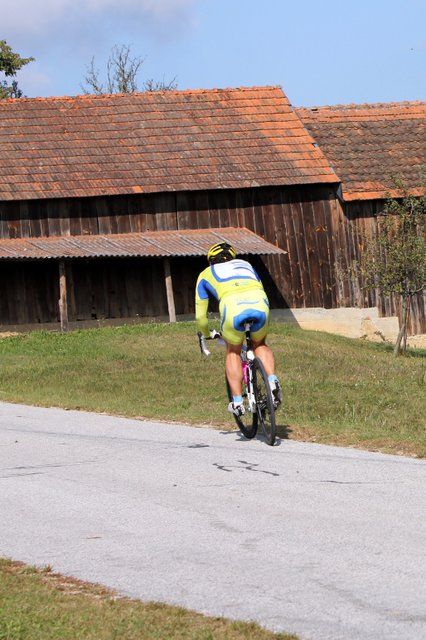 2016 1009 Dobrovnik - Slovenija kolesari - foto