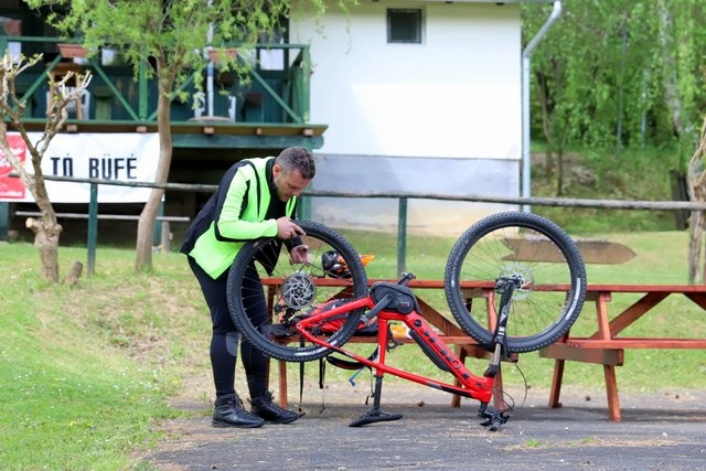 2019 0427 Kolesarska tura ob železni zavesi - foto