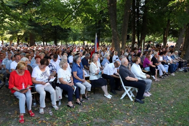 2019 0817 Maša ob 100. obletnici združitve - foto povečava