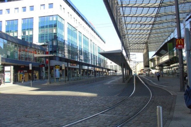 Hauptbahnhof<br>Glavna avtobusna postaja