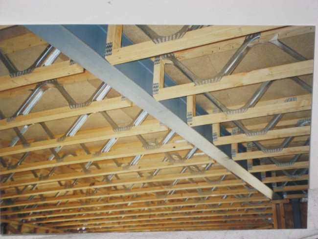 Stropna konstrukcija - foto povečava