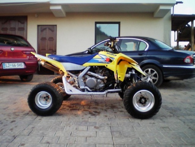 Suzuki LT-R450 QuadRacer - foto