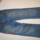 Kanz 110. mehak jeans, dolžina 65-67 cm, regulacija v pasu, cena 5 eur