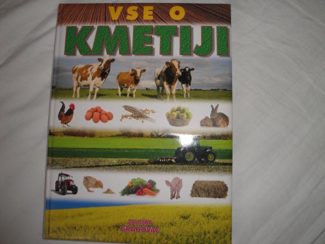 Lepo ohranjena knjiga o kmetiji, poučna, format A4, cena 9 eur