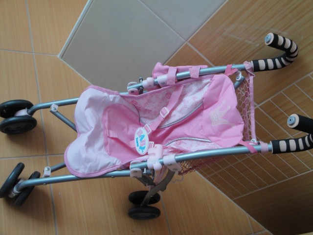 Baby born voziček, 9 eur