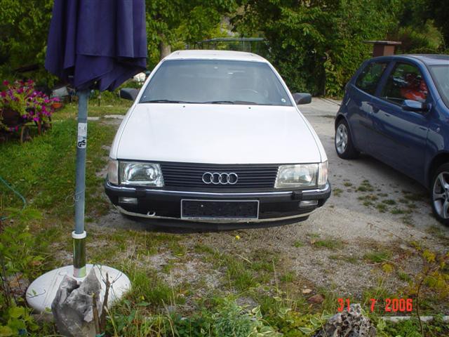 Audi 100 2.0D - foto