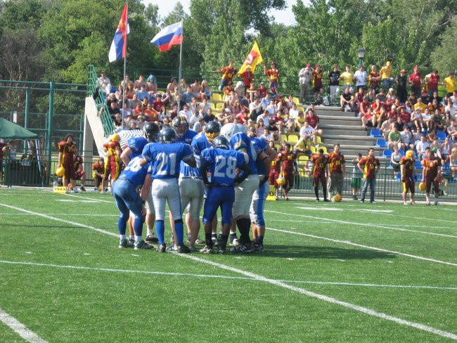 SH vs VUKOVI - foto povečava