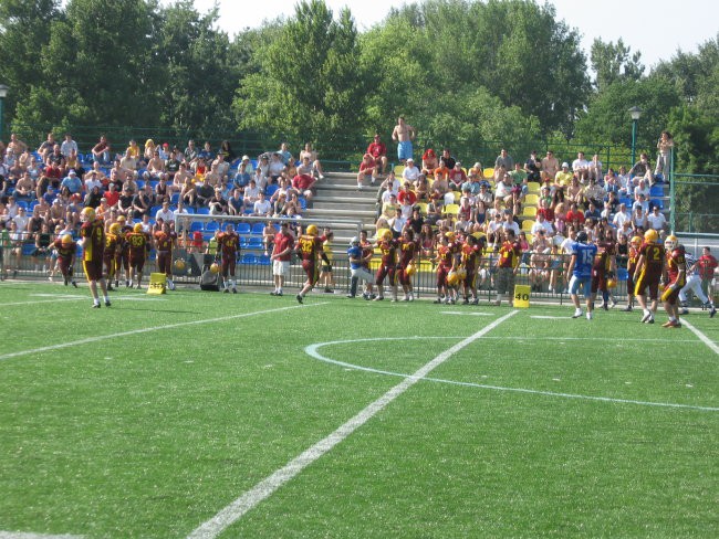 SH vs VUKOVI - foto povečava