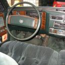 Cadillac Fleetwod Brougham - notranjost