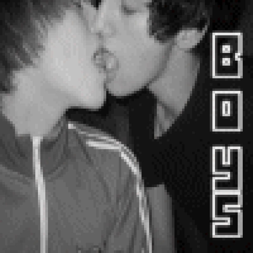 Boyz kissing :D - foto povečava
