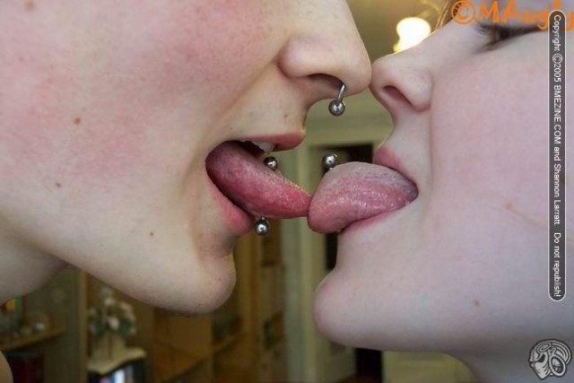 Piercings - foto