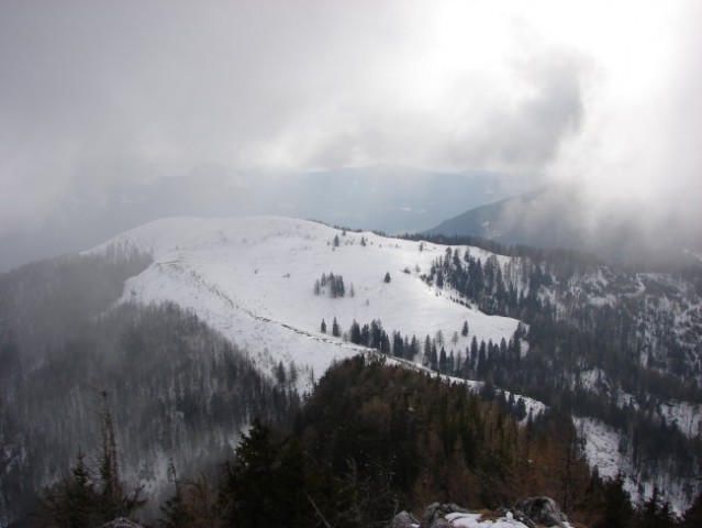 Pogled na Lepenatko z vrha