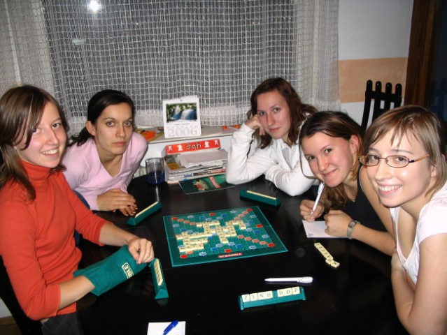 Naj se igra Scrabble začne. Ljubljana - Šiška, 28. 11. 2006