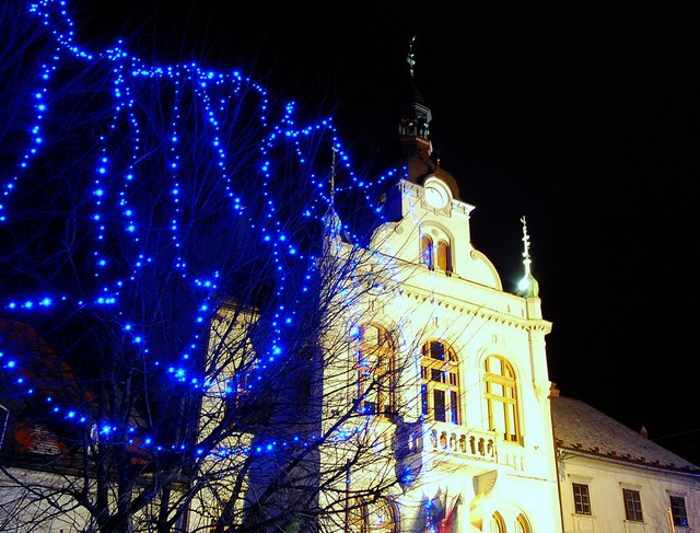 V Novem mestu pa res šparajo... - foto povečava