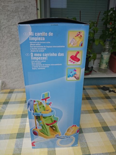 Moj čistilni voziček UNIKATOY, 20 eur