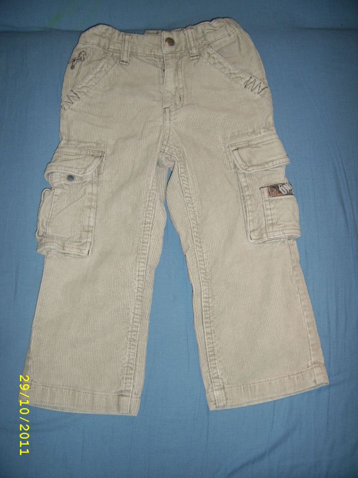 Žametne hlače C&A, lepe, št.98, 4 eur