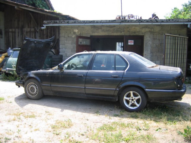 E32 730i - foto