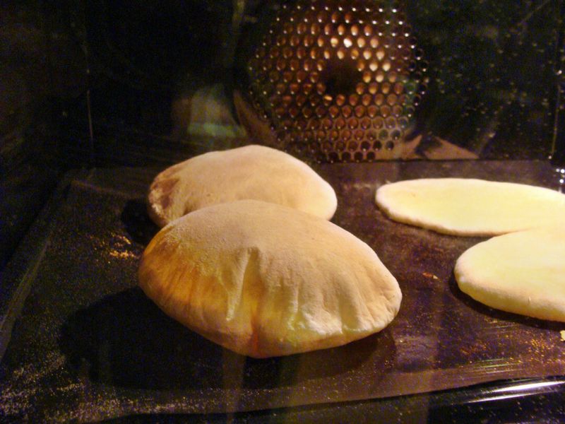 sveže pečen kruhek