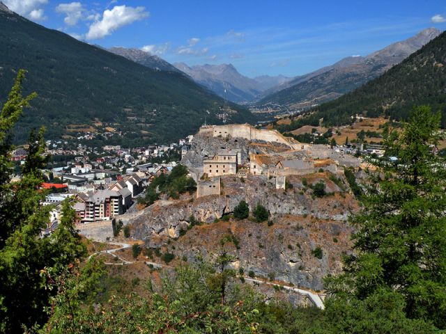 Briancon, mesto utrdb