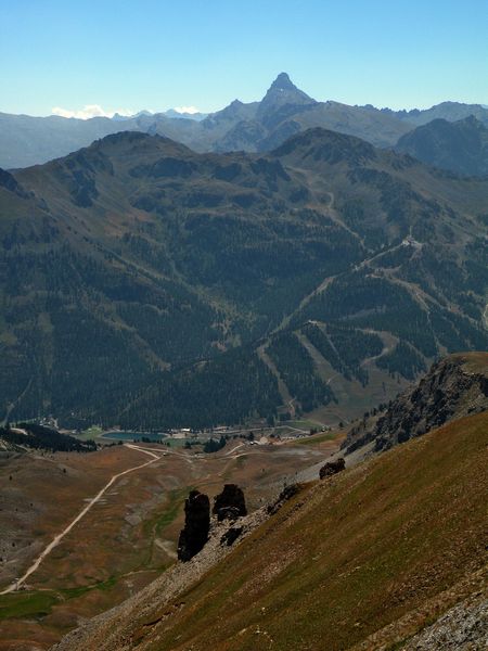 Pri jezeru mestece montgenevre