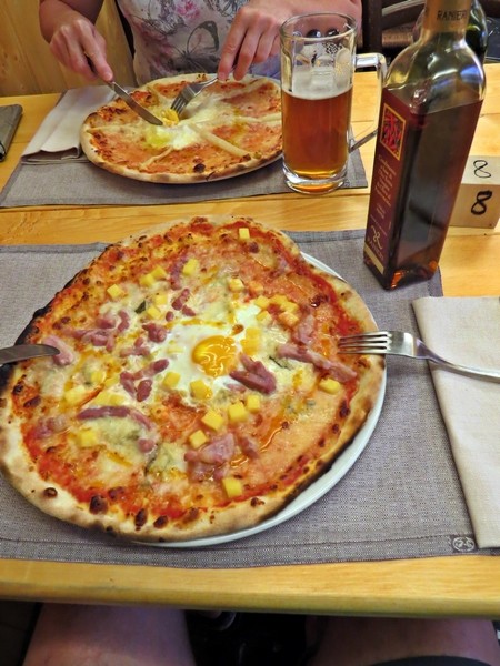 Superca pizze, pa tudi nefiltrirano pivo ni slabo