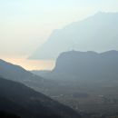 jezero v meglicah