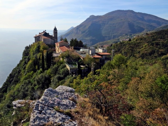 Samostan montecastello