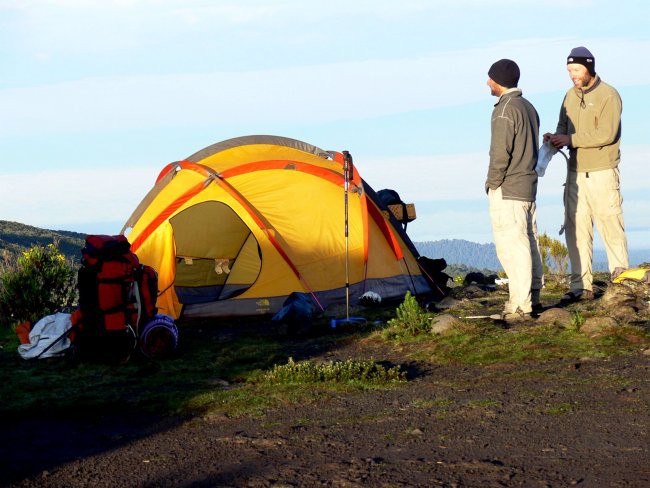 Mt. Kenya & Kilimanjaro - foto povečava