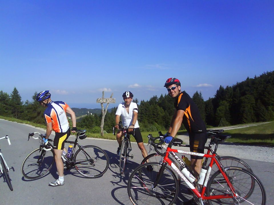 Trening za MARATON ALPE- 09.06.2010 na prelazu PASJA RAVAN