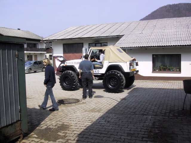 Wrangler YJ - foto povečava